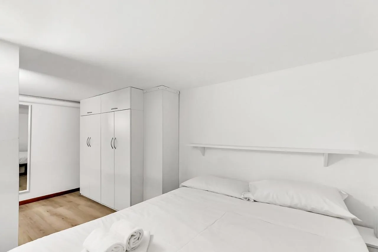 Loft Daiquiri Nel Centro Di Milano, Via Sottocorno, Porta Vittoriaアパートメント